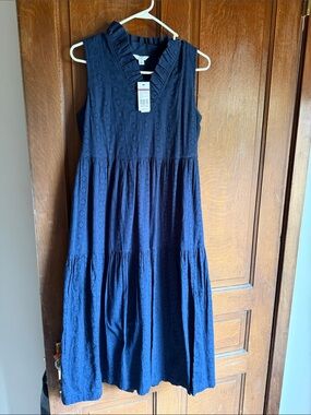 SUMMER FUN! crown & ivy Navy Blue Sleeveless Midi Dress with Ruffle V-Neck